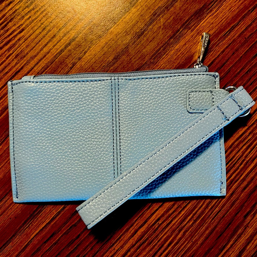 Jewell by Thirty- One wristlet
